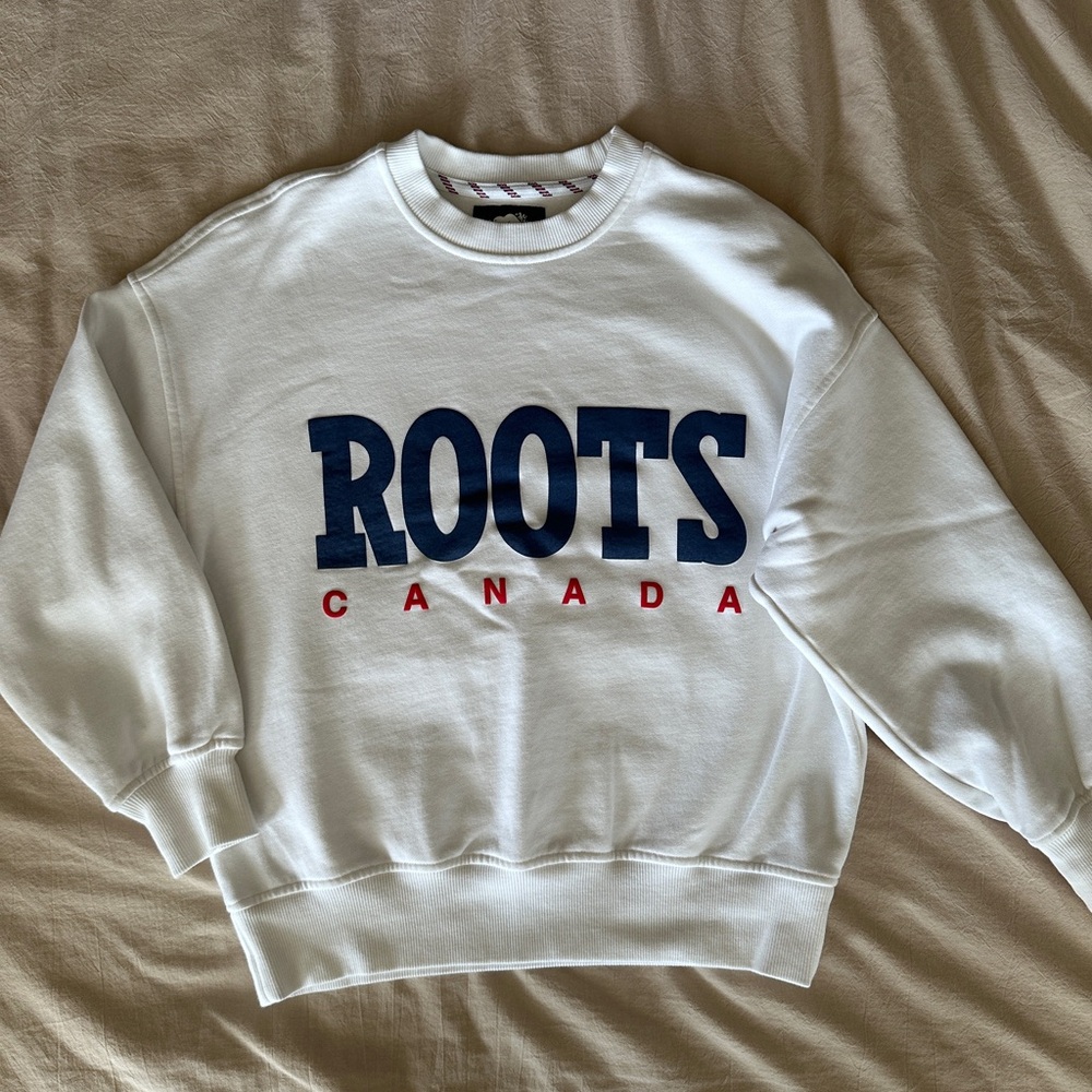 Roots Canada White Sweatshirt